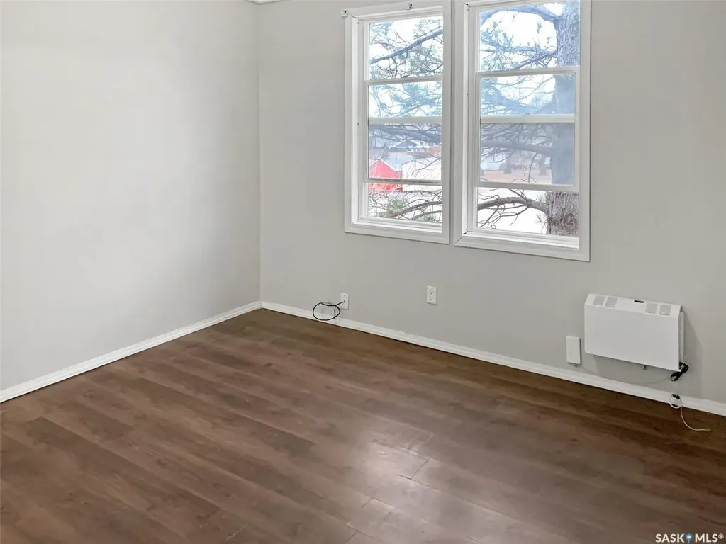 301 Cheadle Street E Swift Current SK S9H 1G5