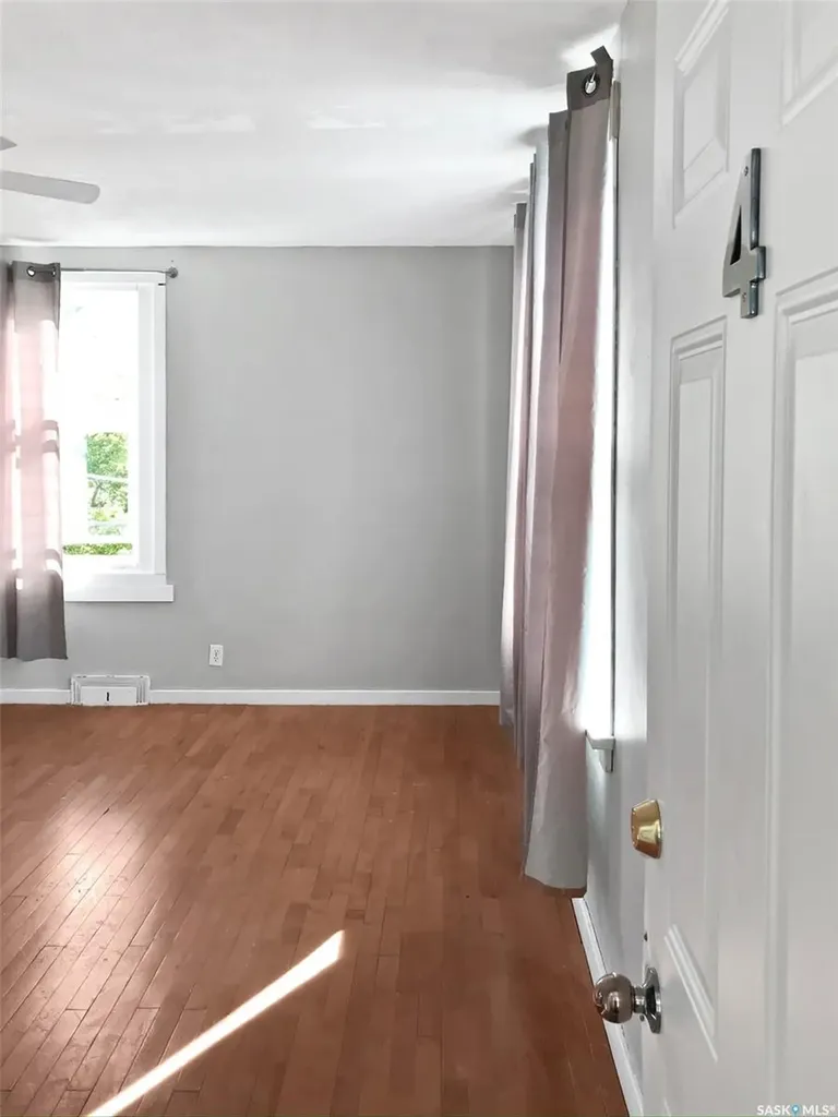 301 Cheadle Street E Swift Current SK S9H 1G5