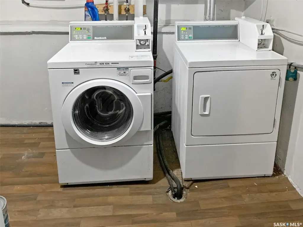 301 Cheadle Street E Swift Current SK S9H 1G5