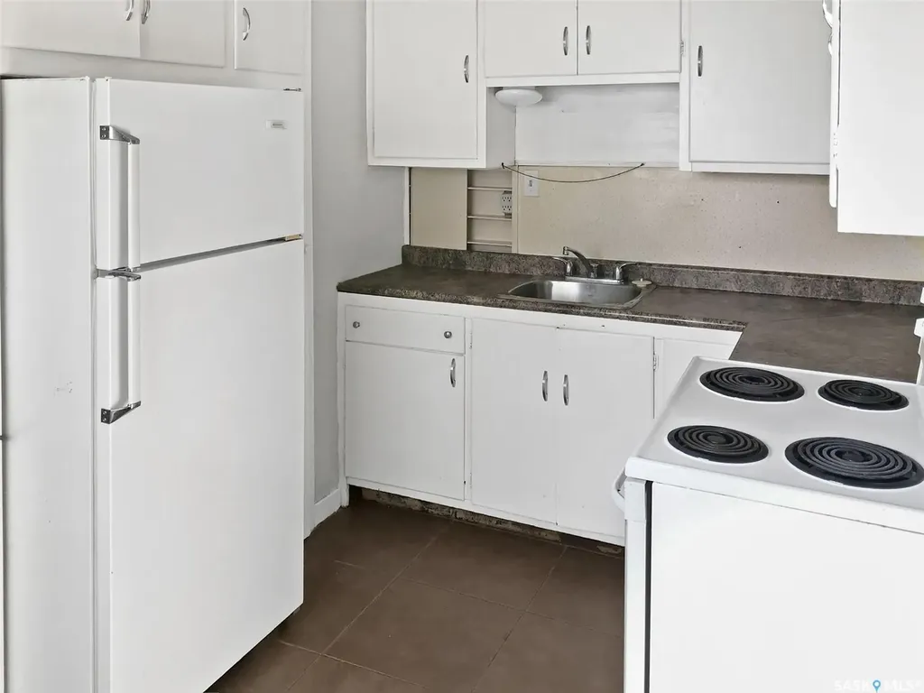 301 Cheadle Street E Swift Current SK S9H 1G5