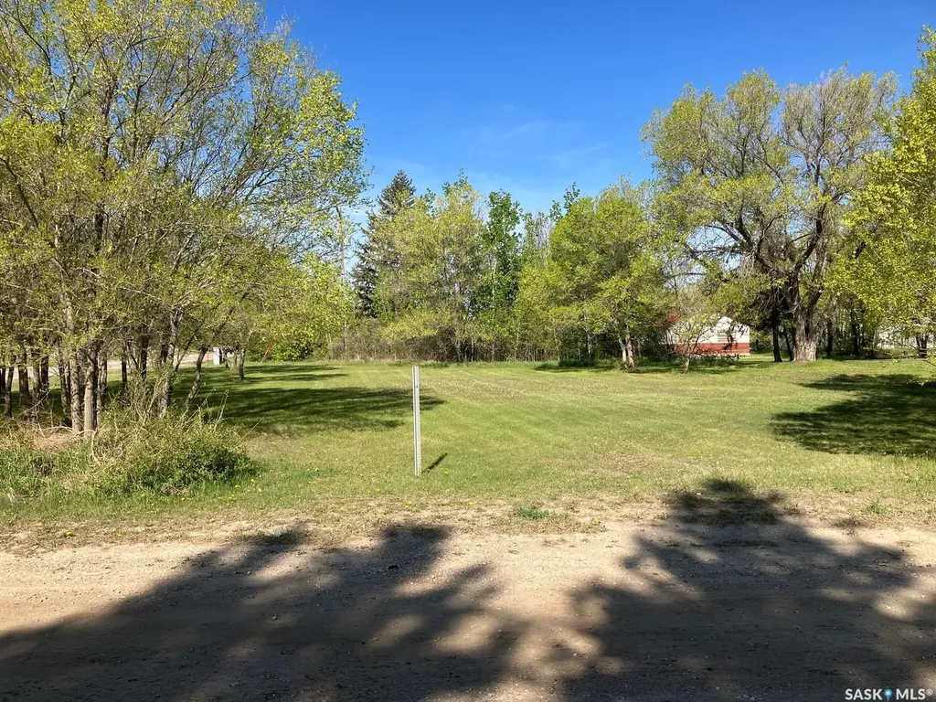 100-104 Princess Street Nipawin SK S0E 1E0