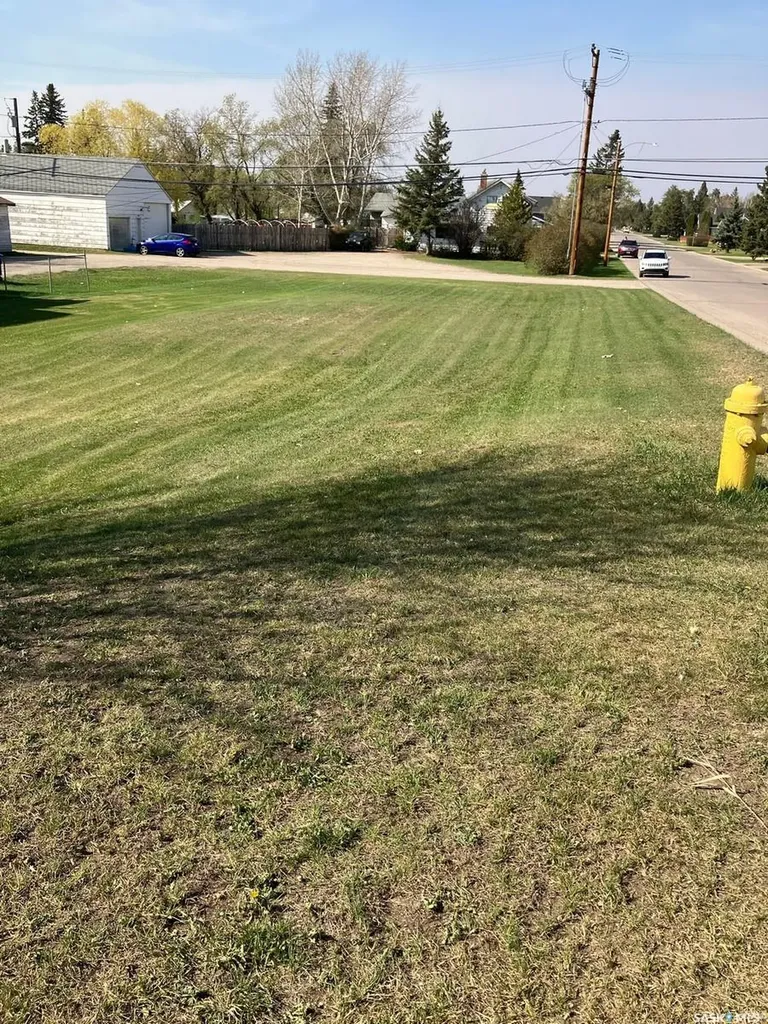 511 Nipawin Road E Nipawin SK S0E 1E0