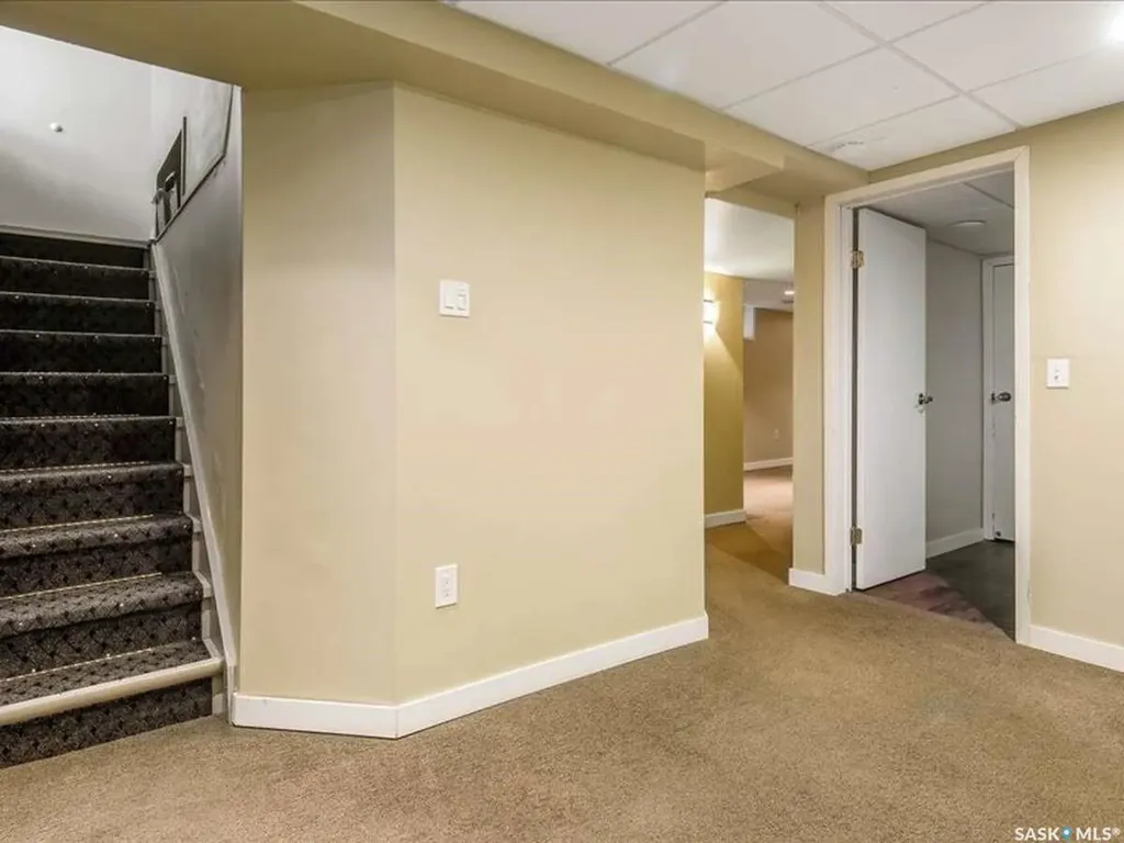 2529 Atkinson Street Regina SK S4N 3X8