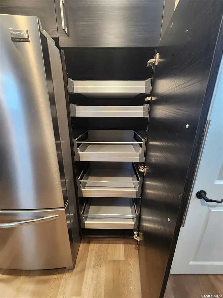 1533 Young Street Estevan SK S4A 0J5