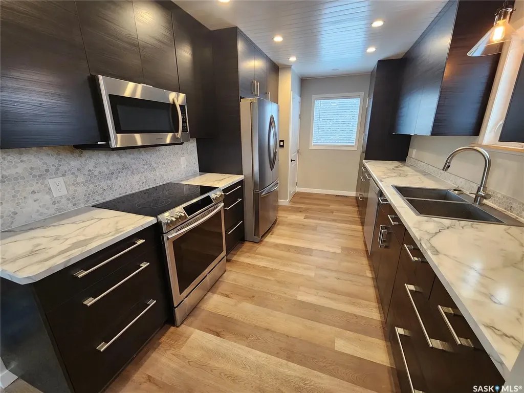 1533 Young Street Estevan SK S4A 0J5