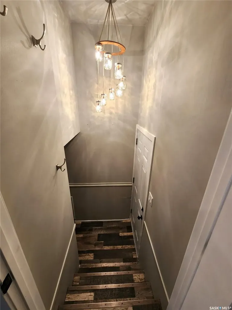 1533 Young Street Estevan SK S4A 0J5