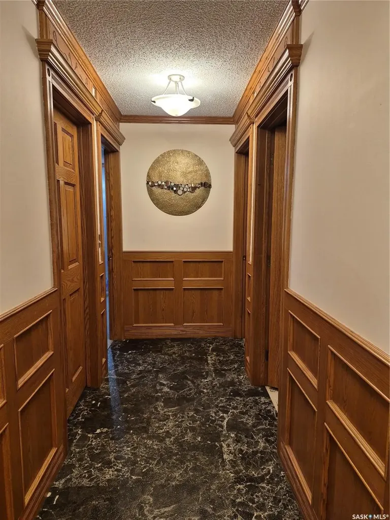 1809 Third Street Estevan SK S4A 0T1