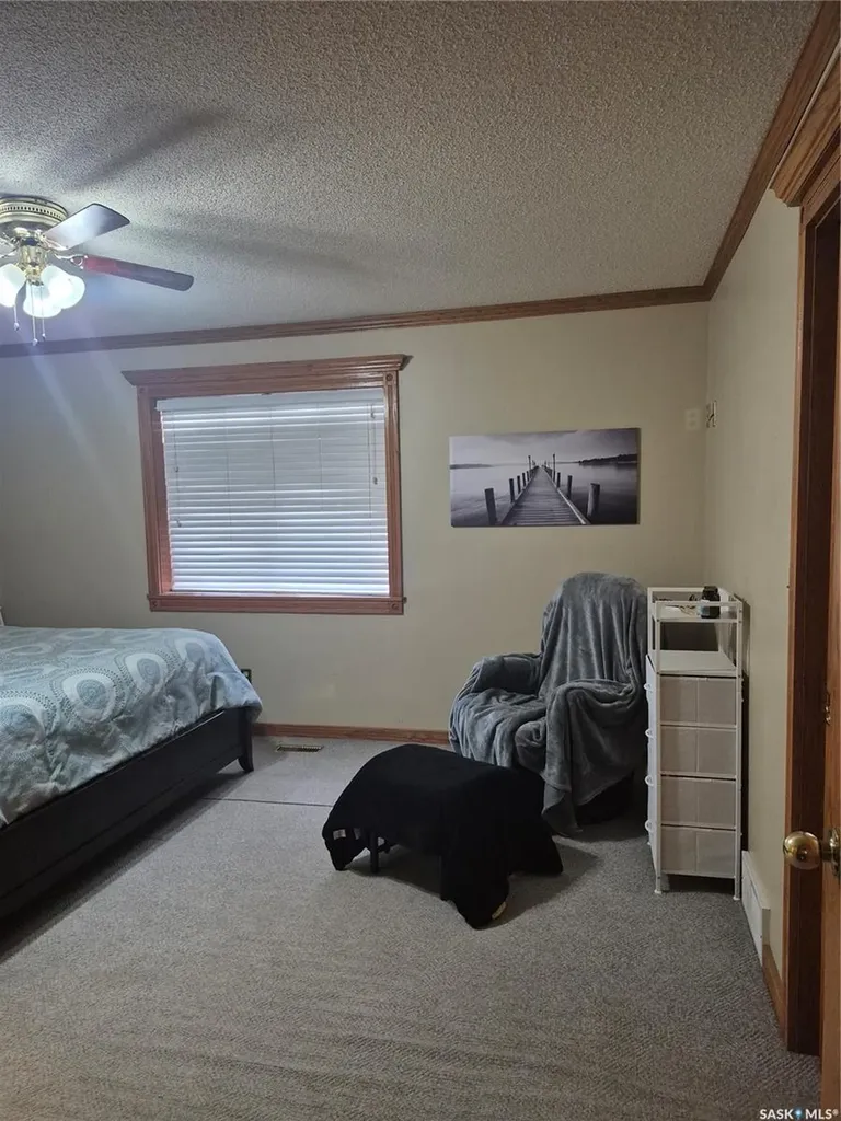 1809 Third Street Estevan SK S4A 0T1