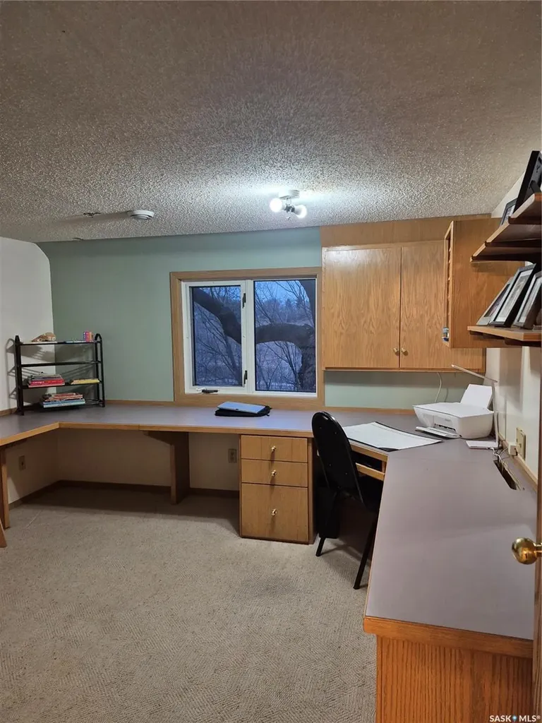 1809 Third Street Estevan SK S4A 0T1