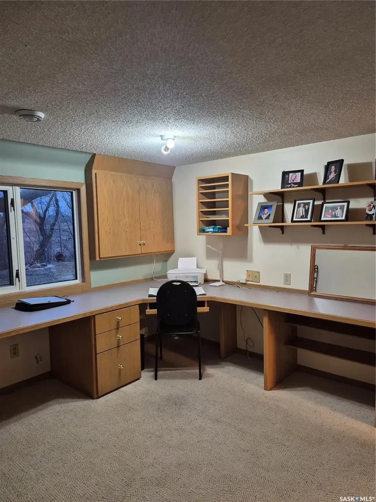 1809 Third Street Estevan SK S4A 0T1