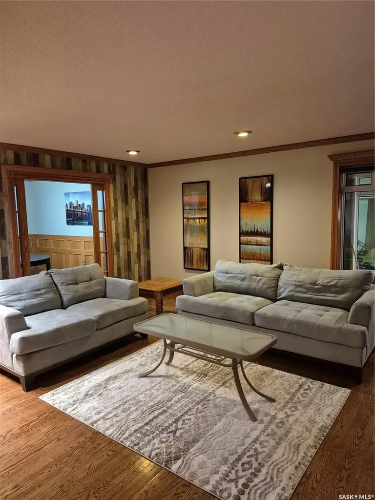 1809 Third Street Estevan SK S4A 0T1