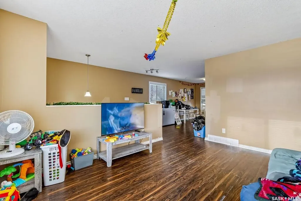 1812/1816 16th Street W Prince Albert SK S6V 5Y2