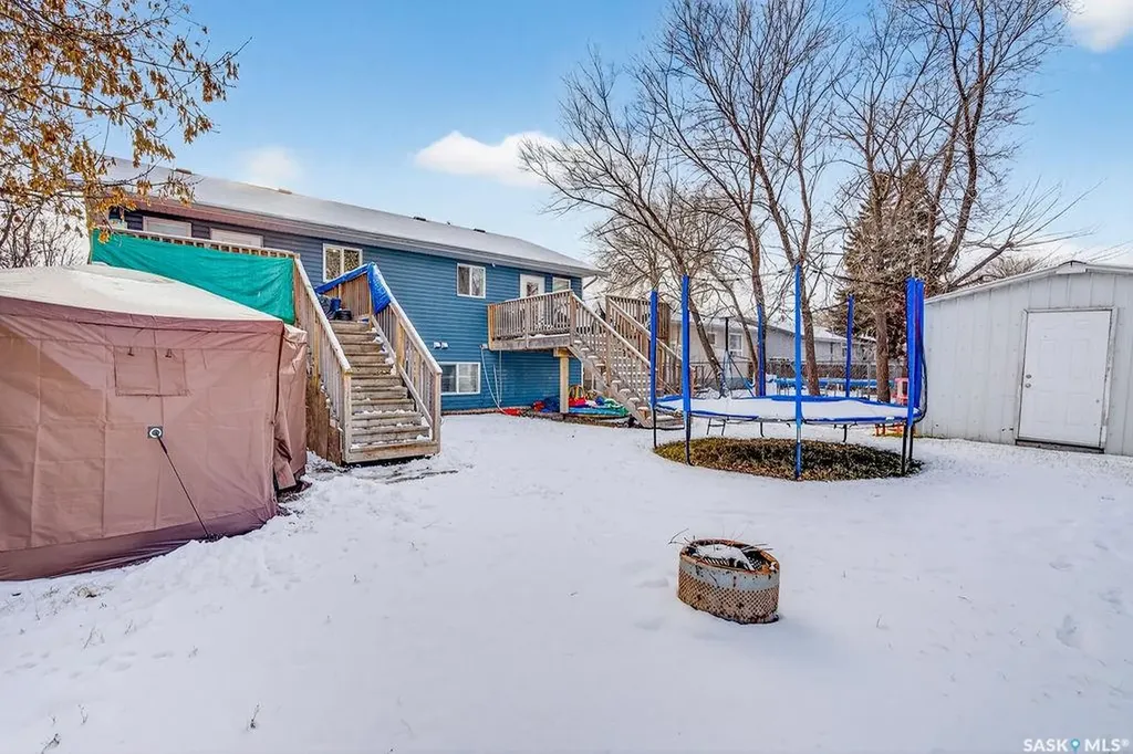 1812/1816 16th Street W Prince Albert SK S6V 5Y2