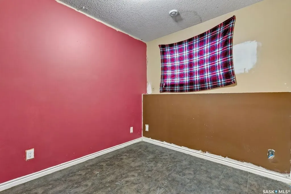 1812/1816 16th Street W Prince Albert SK S6V 5Y2