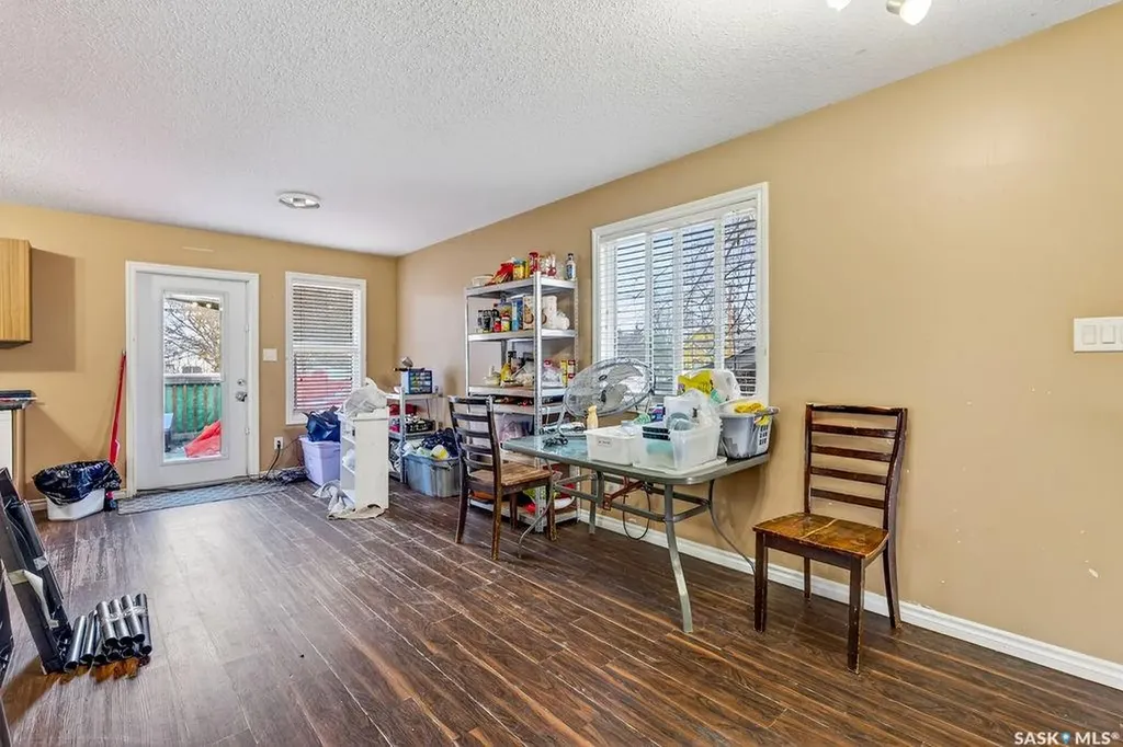 1812/1816 16th Street W Prince Albert SK S6V 5Y2