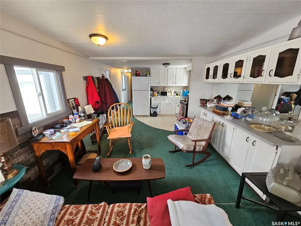 702 Railway Avenue Arcola SK S0C 0G0