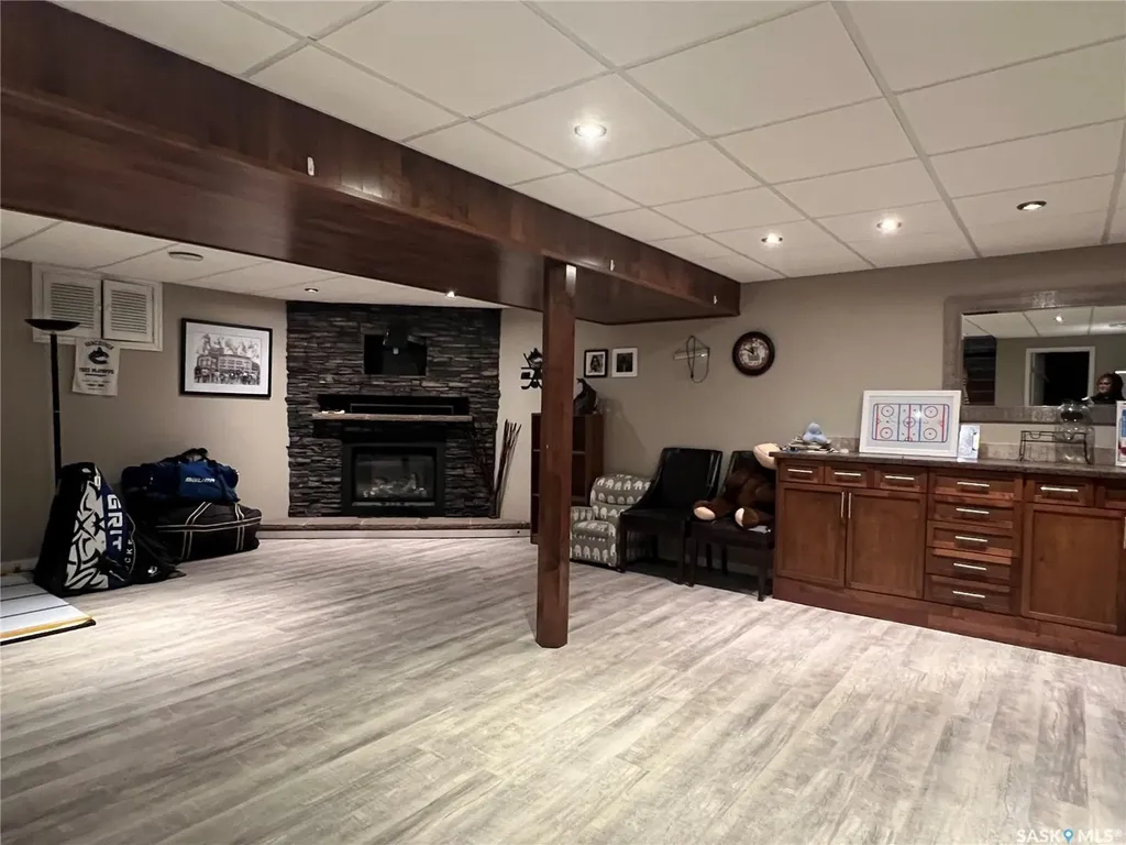 235 George Crescent Esterhazy SK S0A 0X0