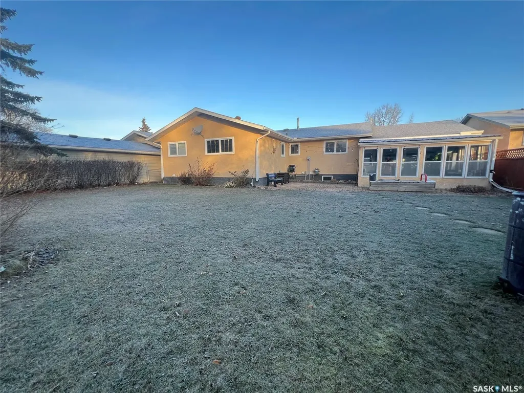 235 George Crescent Esterhazy SK S0A 0X0