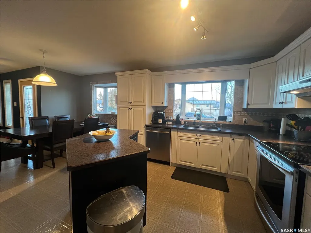 235 George Crescent Esterhazy SK S0A 0X0