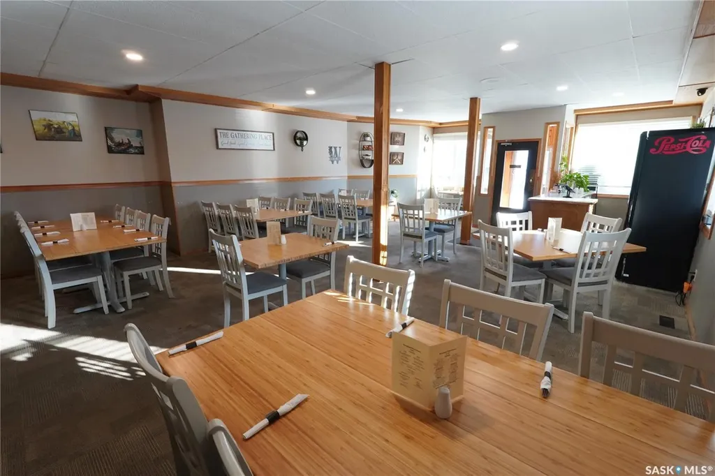 408 Main Street Gravelbourg SK S0H 1X0