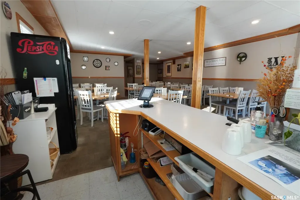 408 Main Street Gravelbourg SK S0H 1X0