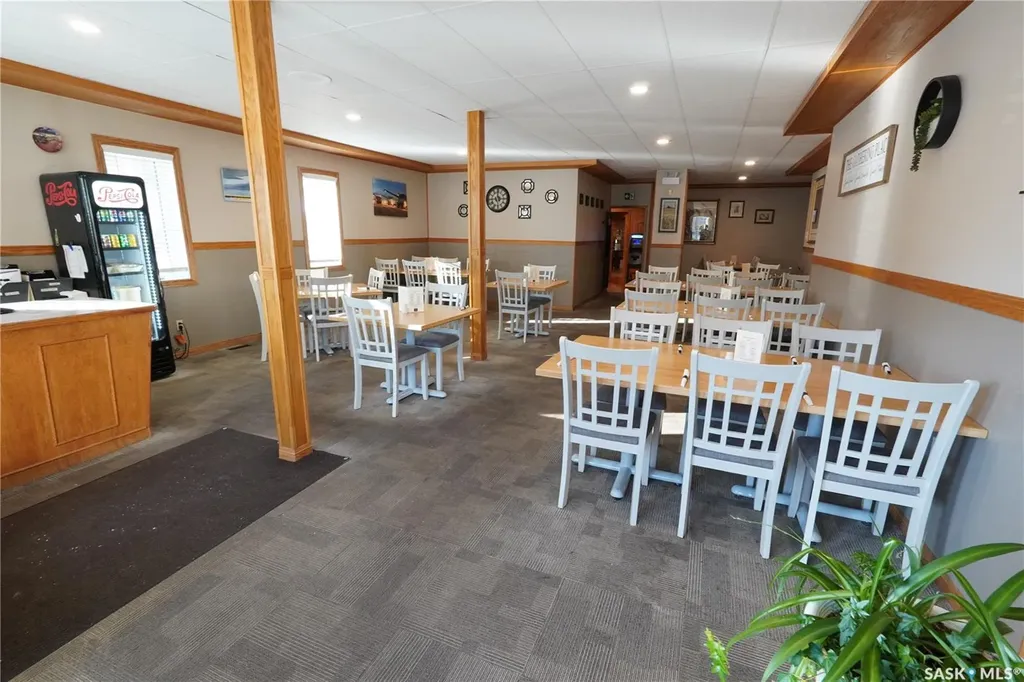 408 Main Street Gravelbourg SK S0H 1X0