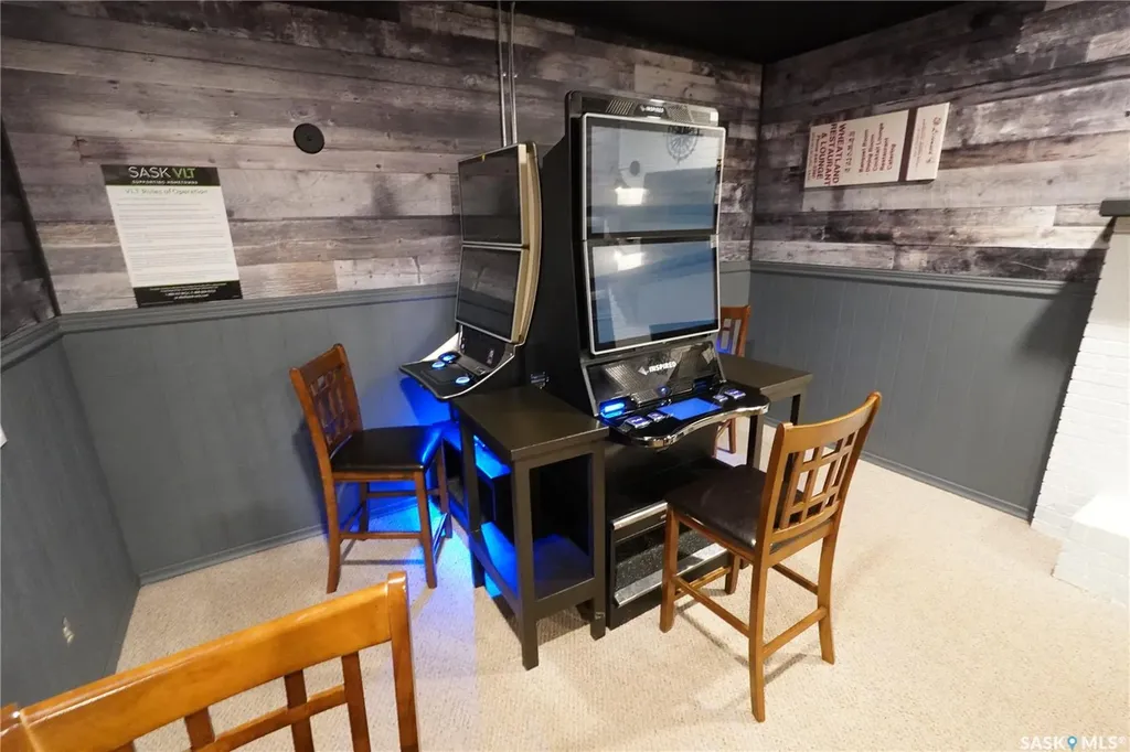408 Main Street Gravelbourg SK S0H 1X0