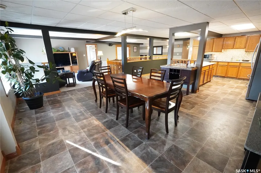 408 Main Street Gravelbourg SK S0H 1X0