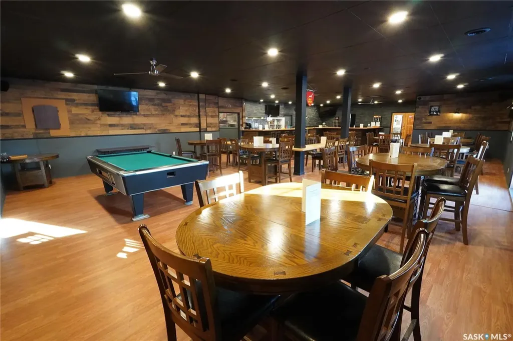 408 Main Street Gravelbourg SK S0H 1X0