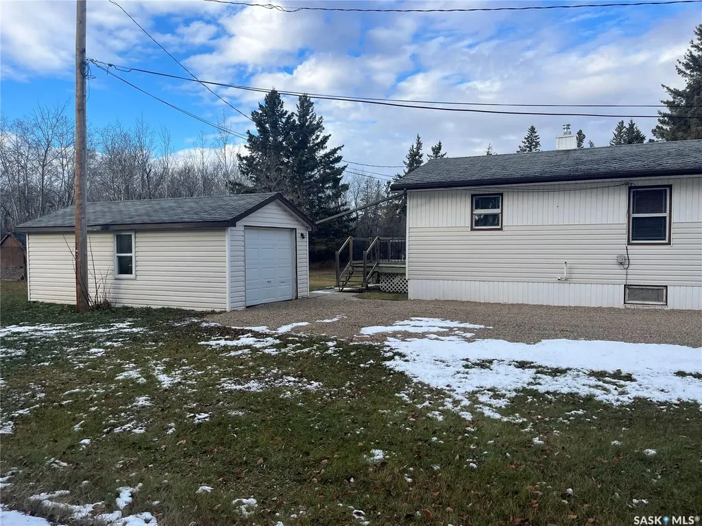 405 Nelson Avenue Rose Valley SK S0E 1M0