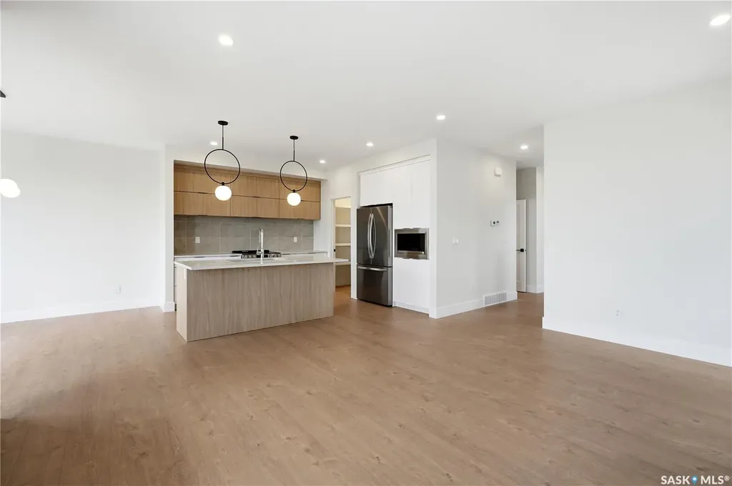 218 Veterans Drive Warman SK S0K 0A1