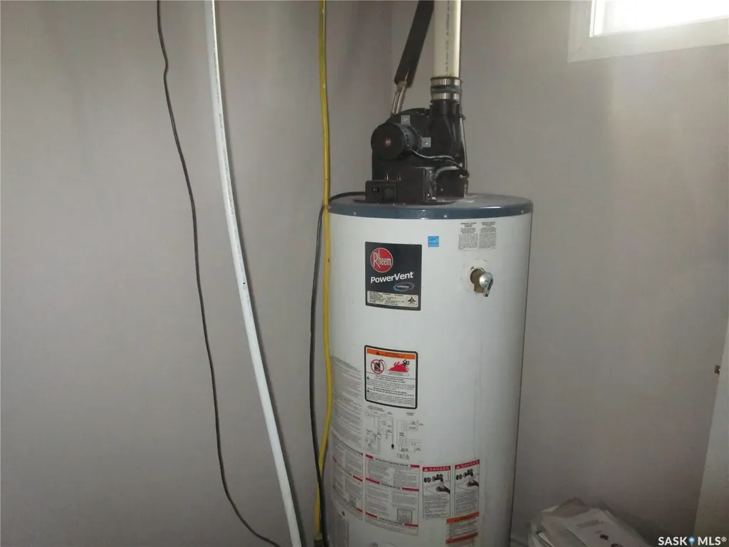 224 Crawford Avenue Coronach SK S0H 0Z0