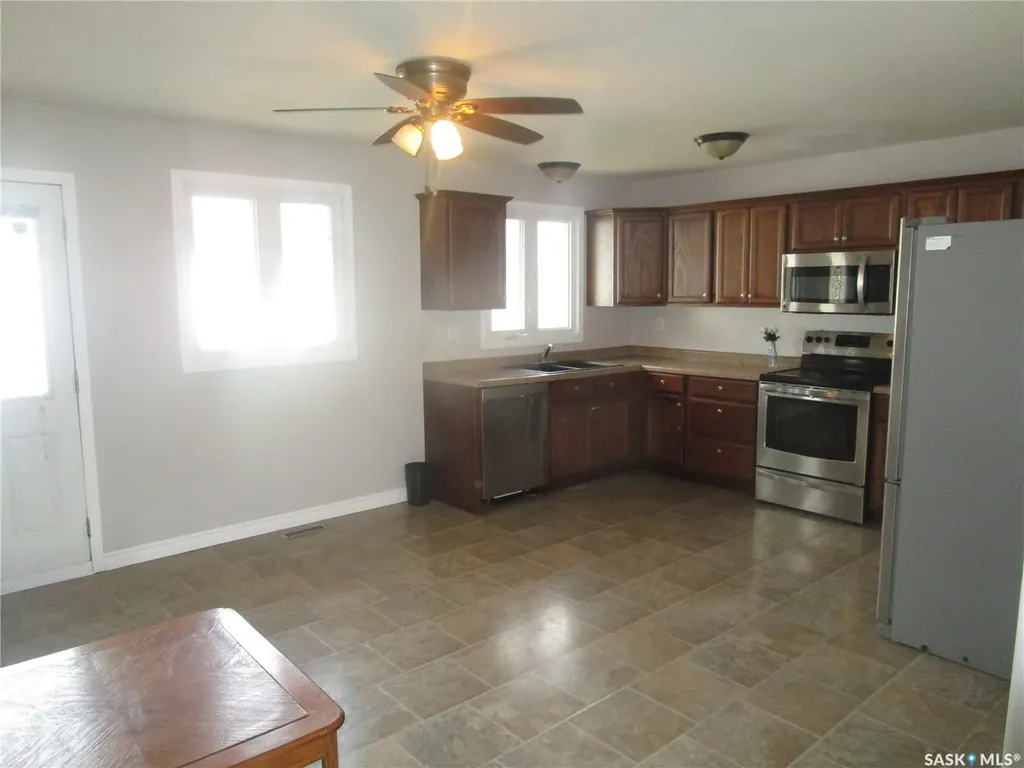 224 Crawford Avenue Coronach SK S0H 0Z0