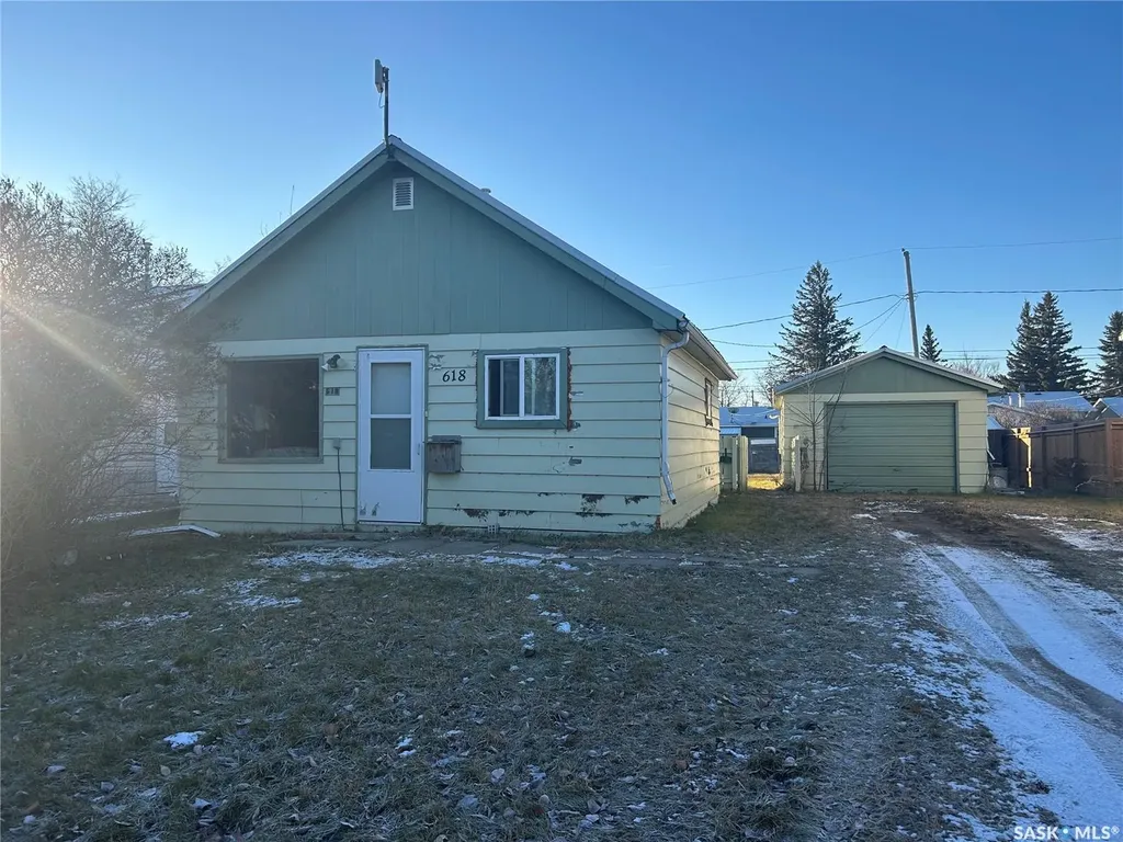 618 98th Avenue Tisdale SK S0E 1T0