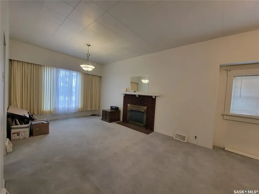 411 1st Street W Wilkie SK S0K 4W0