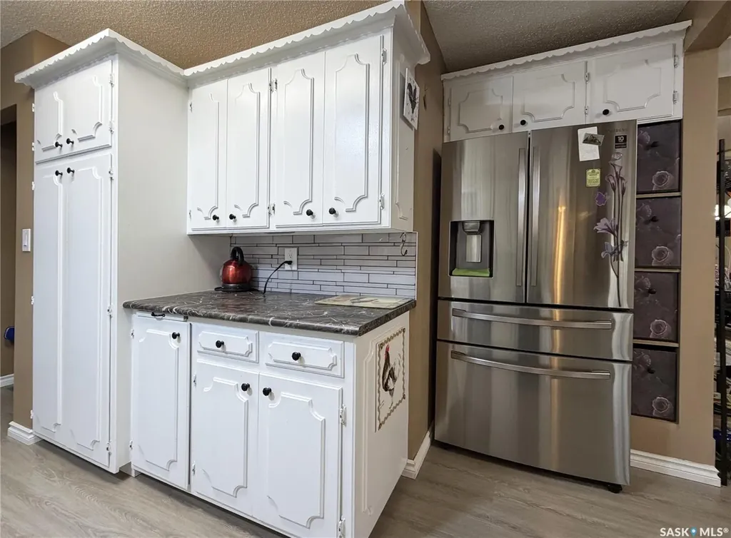 1442 Nicholson Road Estevan SK S4A 1T8