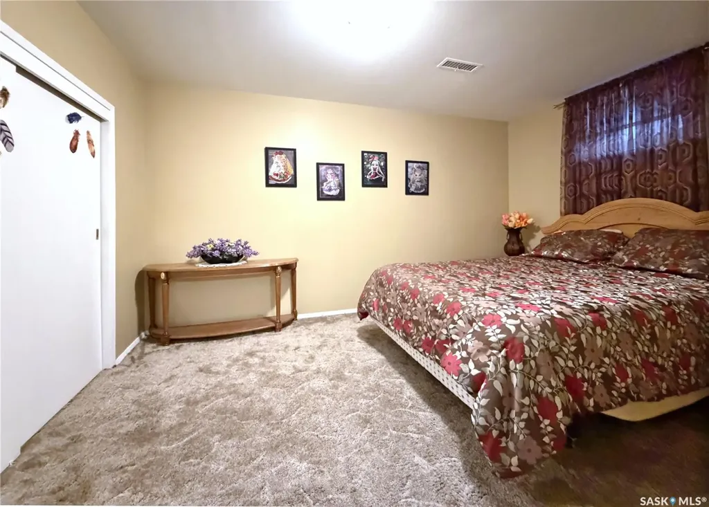 1442 Nicholson Road Estevan SK S4A 1T8