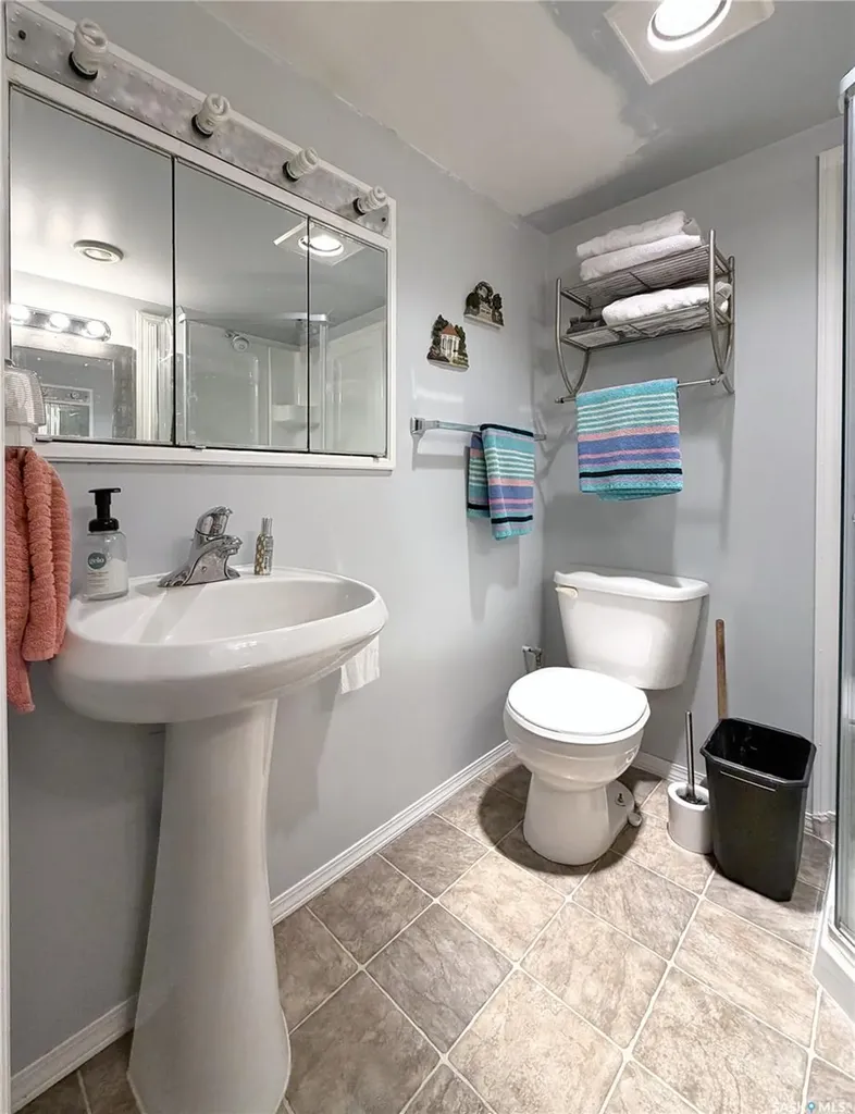 1442 Nicholson Road Estevan SK S4A 1T8