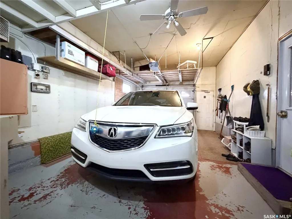 1442 Nicholson Road Estevan SK S4A 1T8