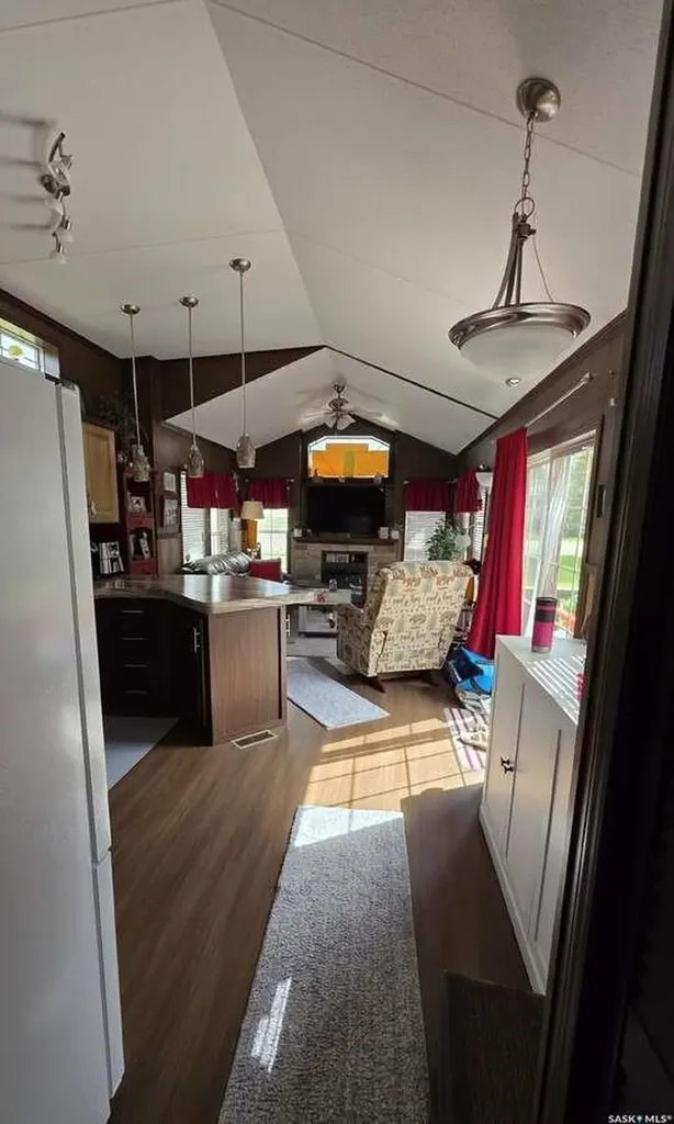 301 Railway Street Paradise Hill SK S0M 2G0