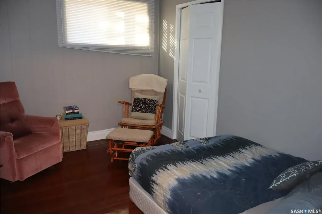 203 5th Avenue W Assiniboia SK S0H 0B0