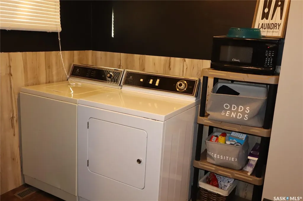 203 5th Avenue W Assiniboia SK S0H 0B0