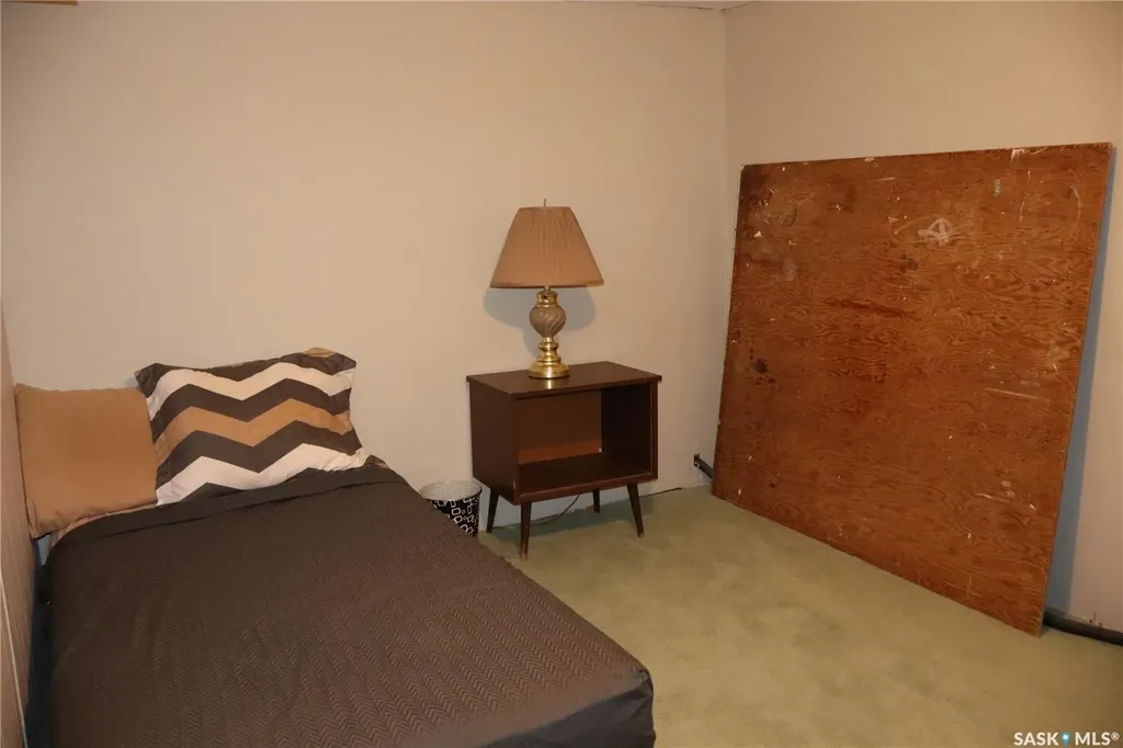 203 5th Avenue W Assiniboia SK S0H 0B0