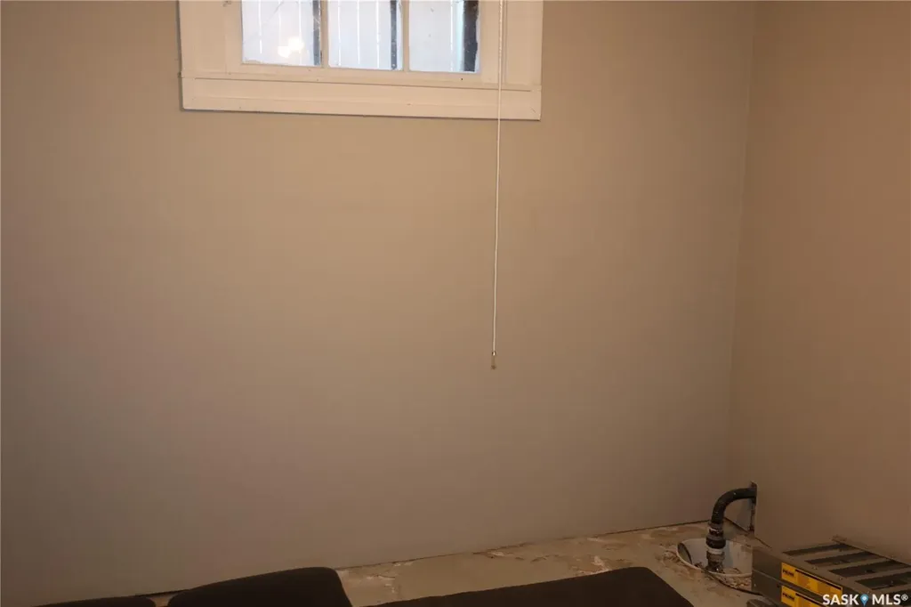 203 5th Avenue W Assiniboia SK S0H 0B0