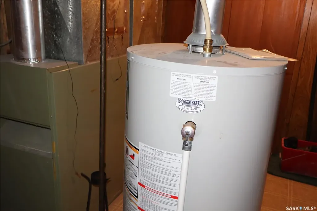 203 5th Avenue W Assiniboia SK S0H 0B0