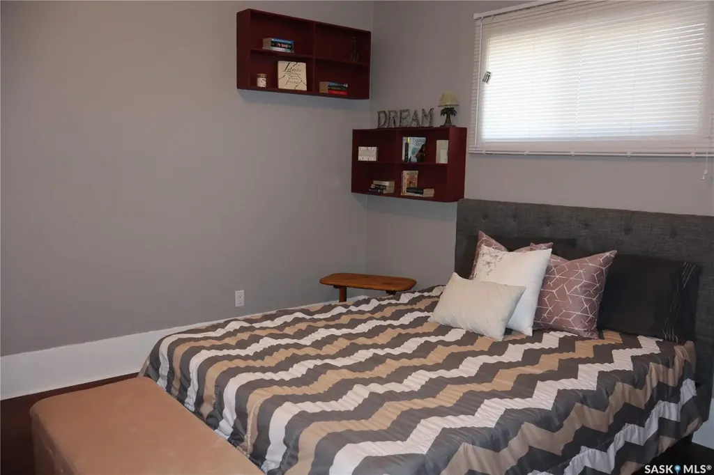 203 5th Avenue W Assiniboia SK S0H 0B0