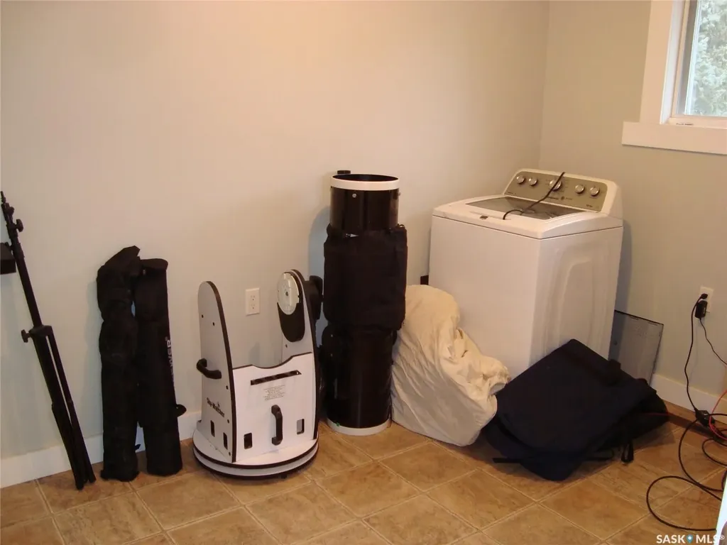 105 4th Avenue W Kyle SK S0L 1T0