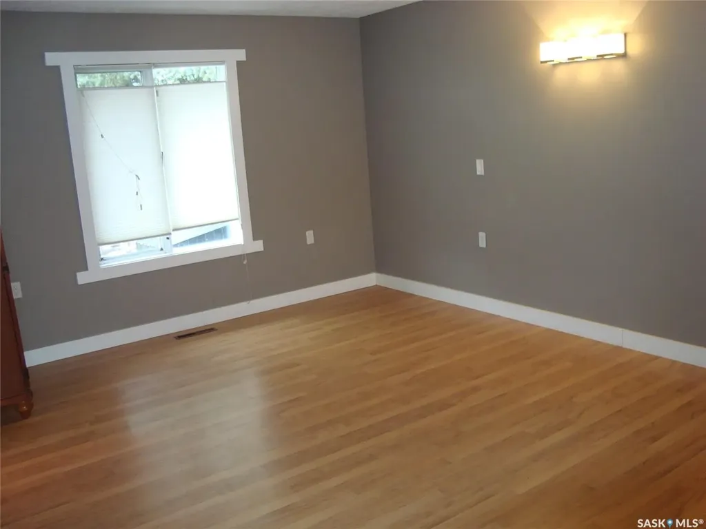 105 4th Avenue W Kyle SK S0L 1T0