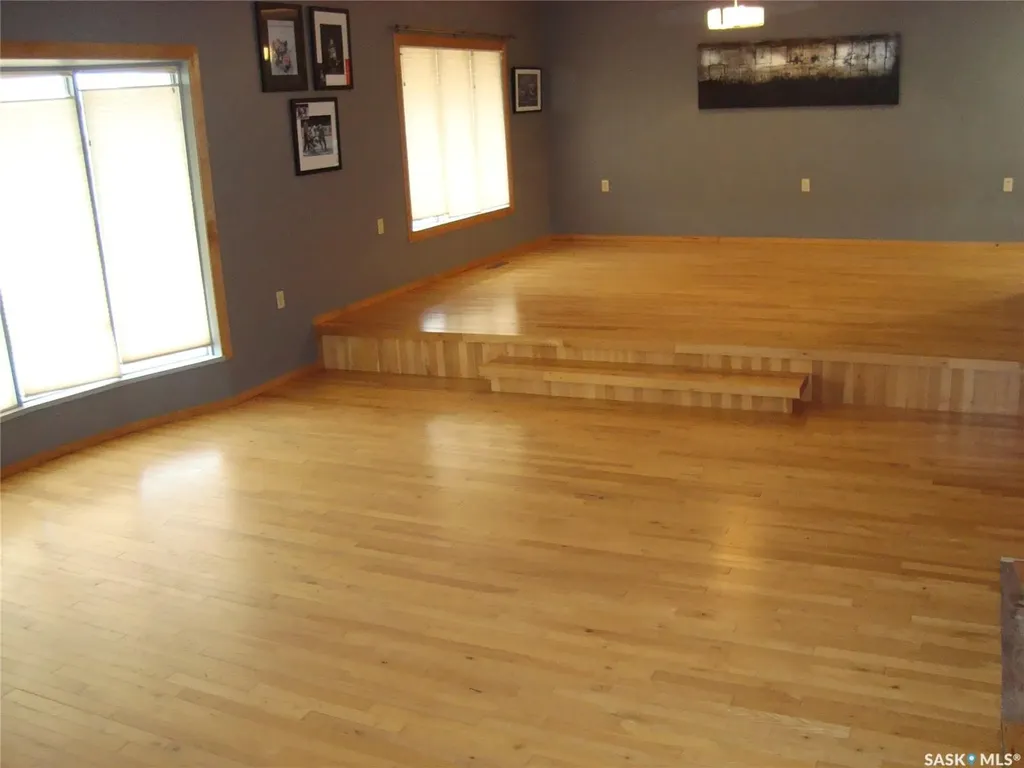 105 4th Avenue W Kyle SK S0L 1T0