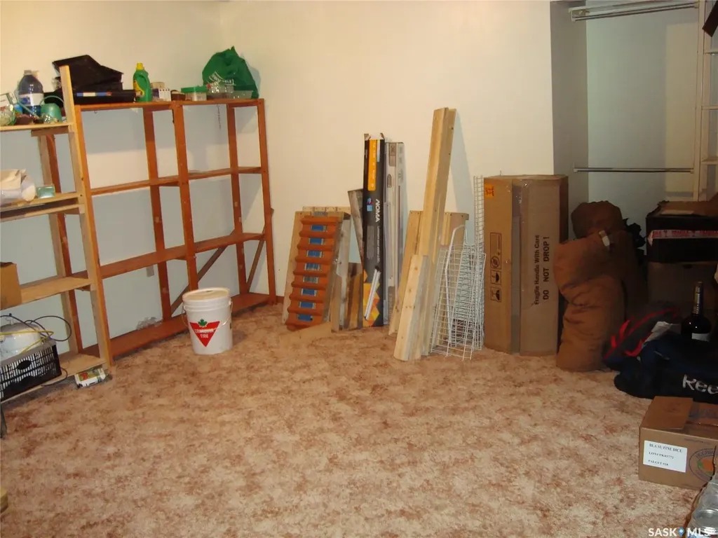 105 4th Avenue W Kyle SK S0L 1T0